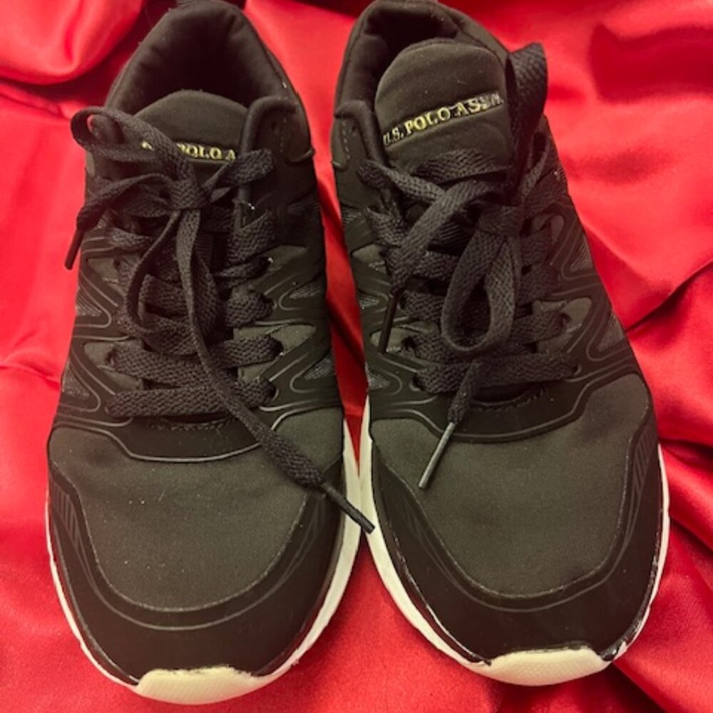 U.S. Polo Assn. women's black sneakers Women's‎ size 6.5